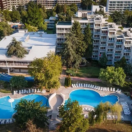 Sandy 4* Αλμπένα