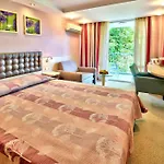 Sandy Hotel 4*