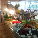 Hotel Sandy 4*