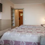 Sandy Hotel