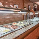 Sandy Hotel 4*