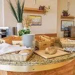 Sandy Hotel