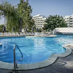 Sandy Hotel 4*