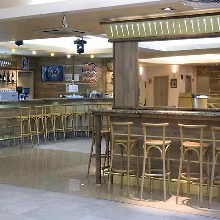 Sandy Hotel